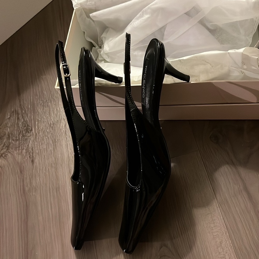 Tony Bianco Kitten Heel - Picture 4 of 9